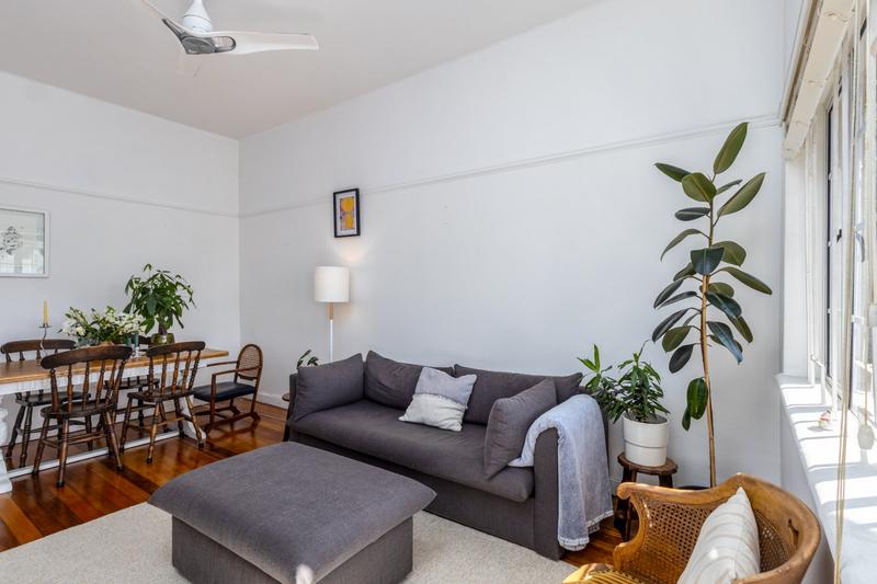 2 Bedroom Property for Sale in Tamboerskloof Western Cape